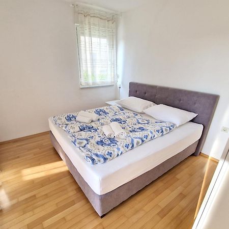 Apartments Vedran Punat Bagian luar foto