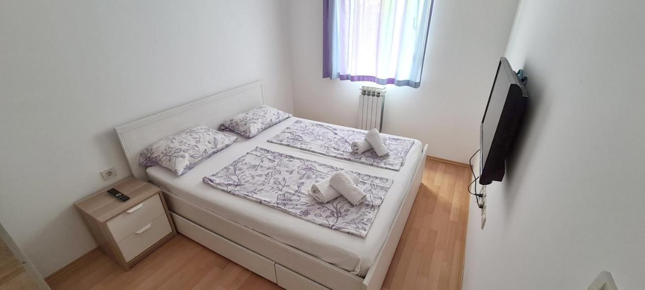Apartments Vedran Punat Bagian luar foto