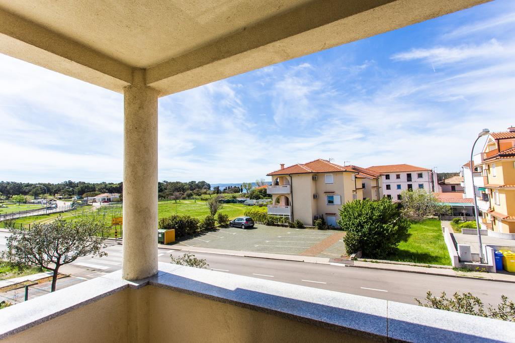 Apartments Vedran Punat Bagian luar foto